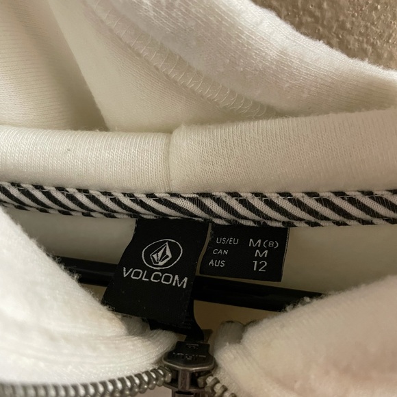 Women’s white Volcom hoodie - Picture 3 of 4